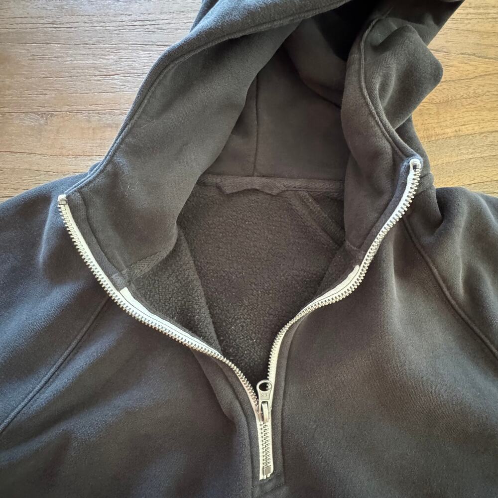 Vuori Restore Half Zip Sweatshirt - Size M - Picture 5 of 6